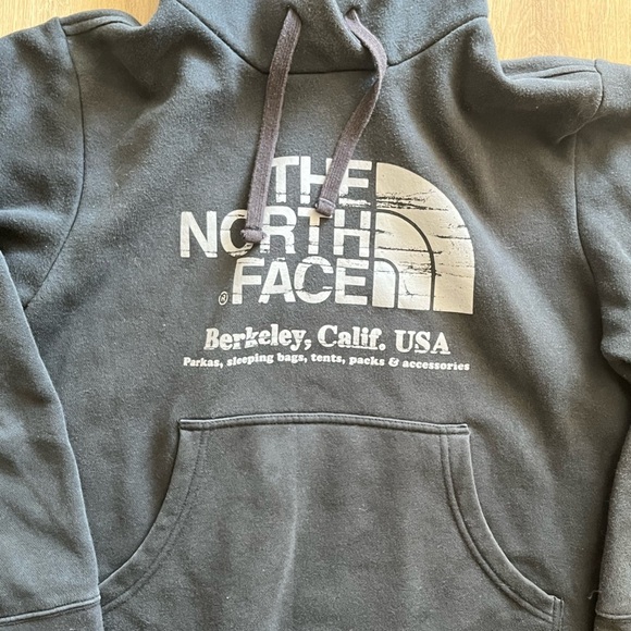 Northface Men’s Hoodie - Picture 2 of 9